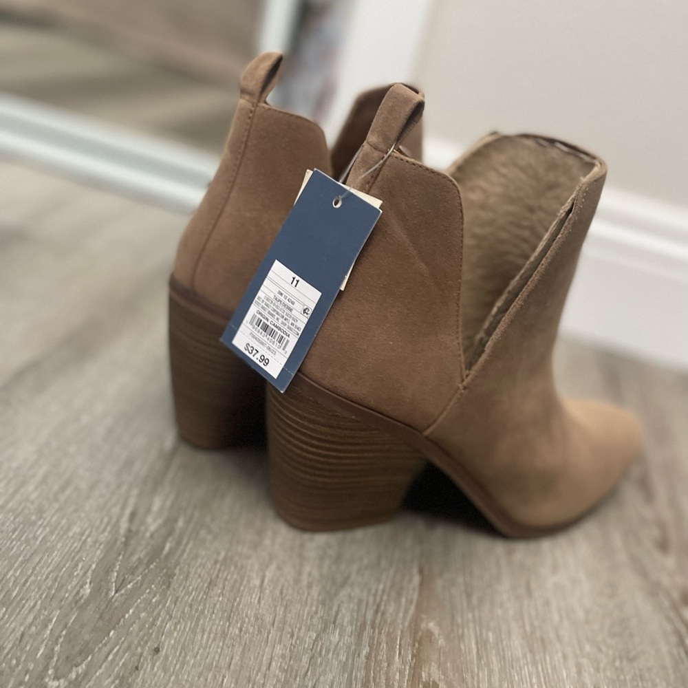 Booties - Picture 7 of 7